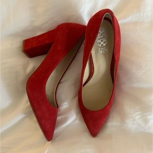 Vince Camuto pumps